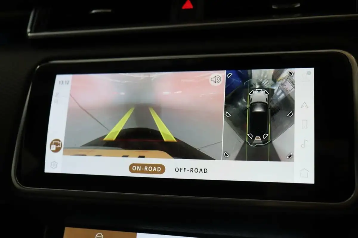 2021-land-rover-range-rover-velar-20-d200-velar-edition-big-8