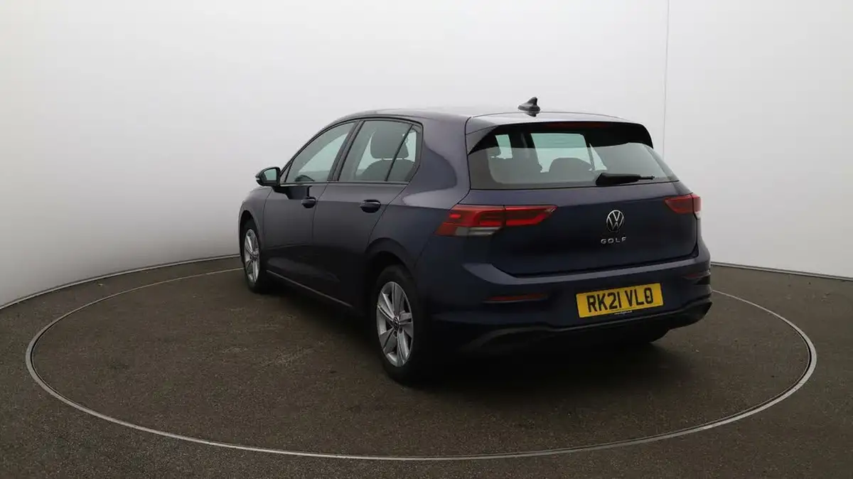 2021-volkswagen-golf-15-tsi-life-150ps-hatchback-big-52