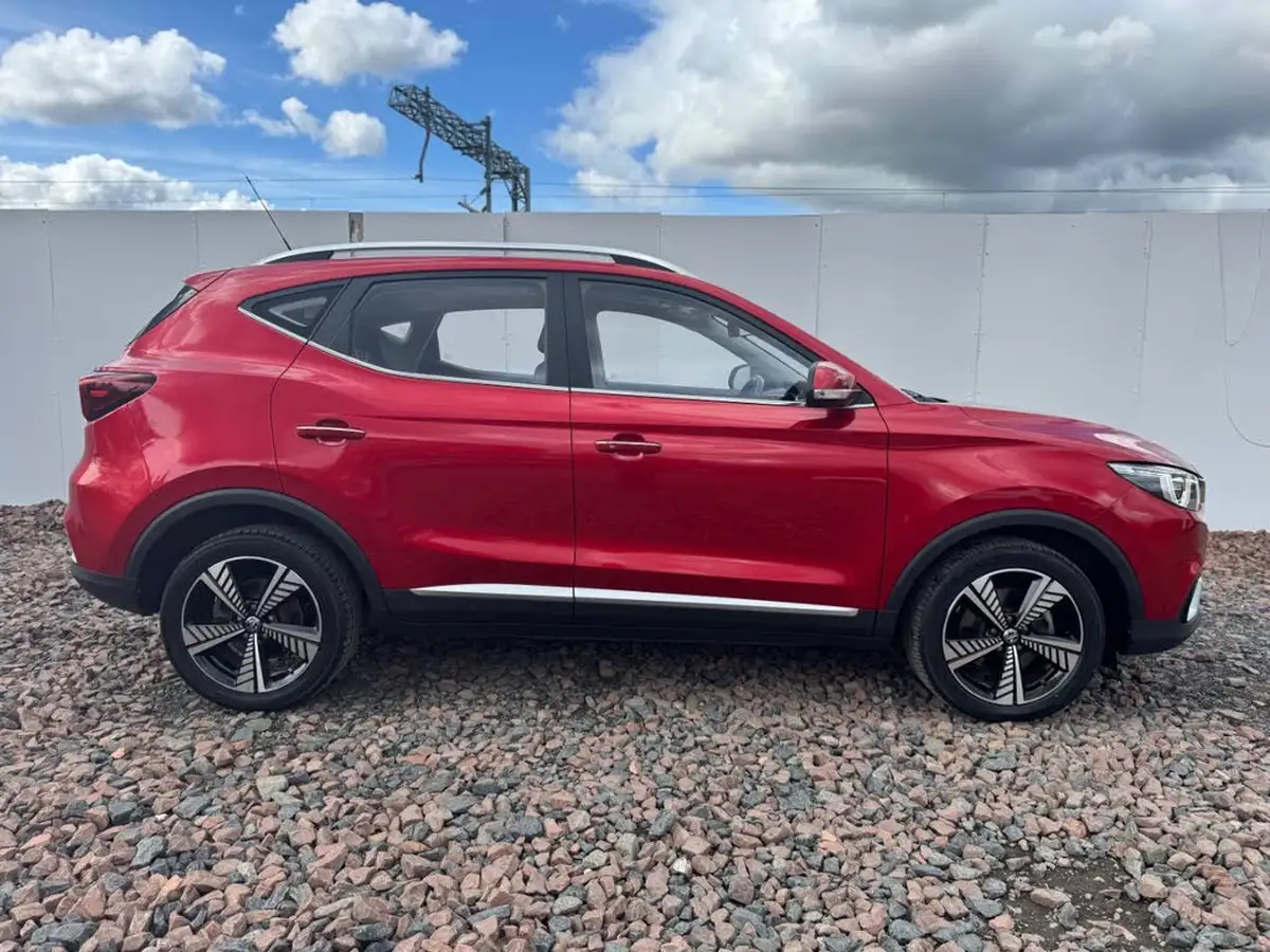 2020-mg-zs-suv-e-exclusive-ev-big-7