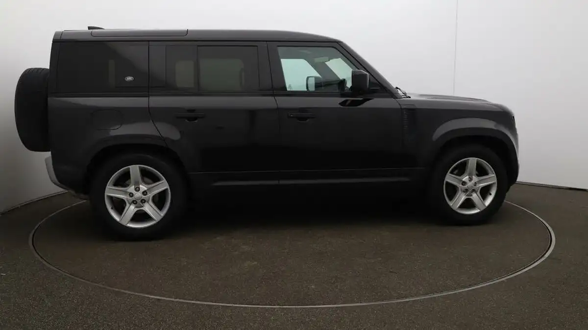 2021-land-rover-110-defender-30-d200-se-big-44