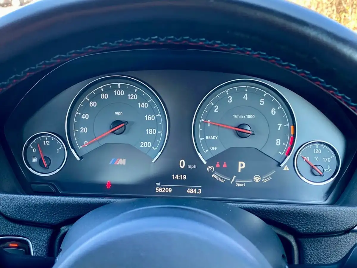 2015-bmw-4-series-30-m4-425bhp-ss-coupe-m-dct-big-40
