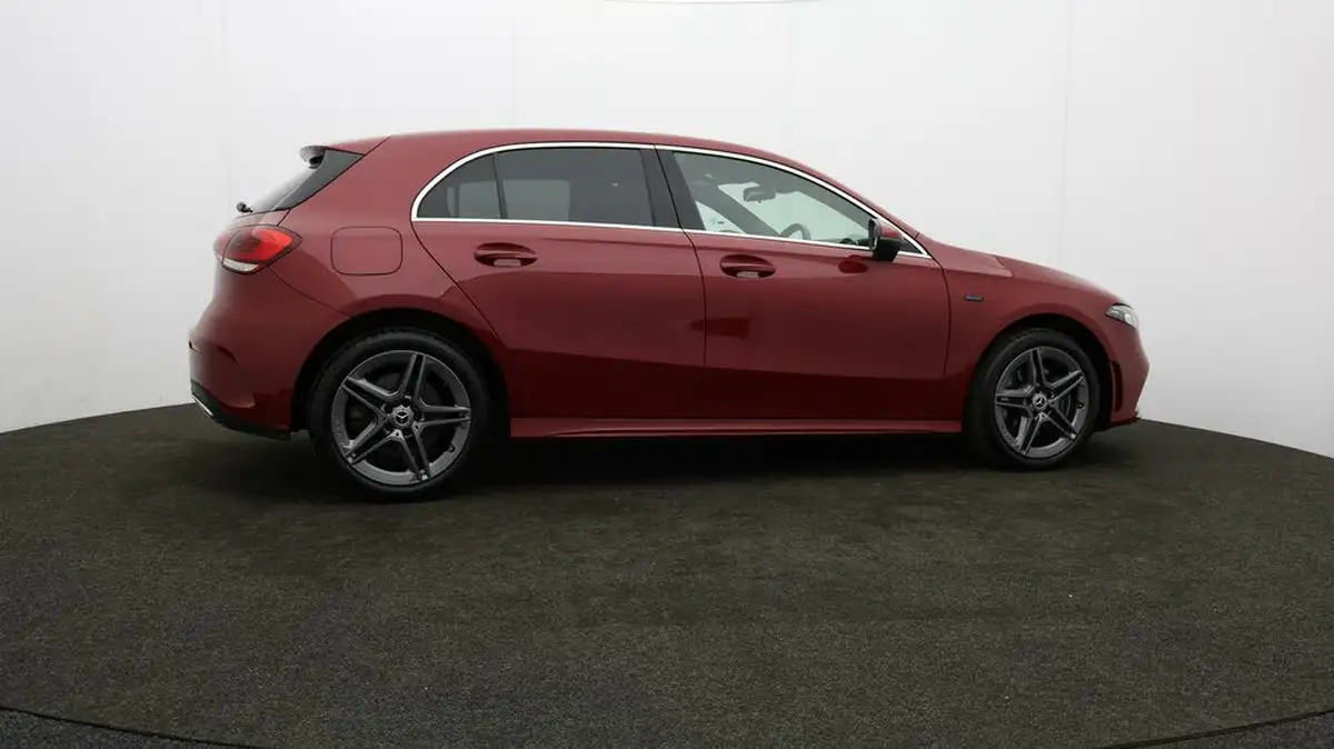 2021-mercedes-benz-a-class-13-a250e-amg-line-hatchback-5d-big-29