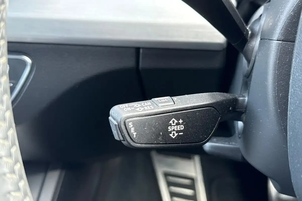 2018-audi-q5-20-tdi-quattro-s-line-big-30