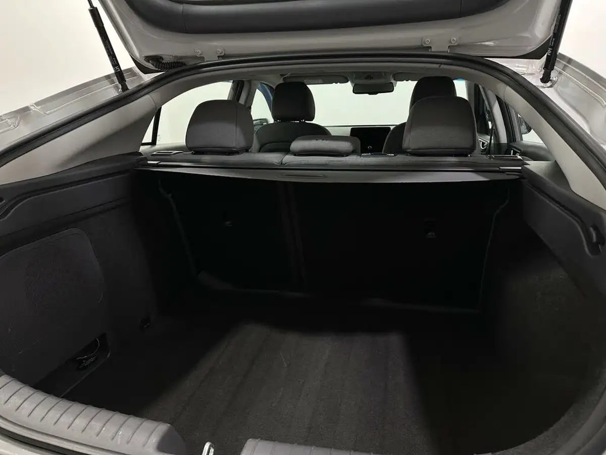 2022-hyundai-ioniq-16-gdi-premium-hybrid-big-46