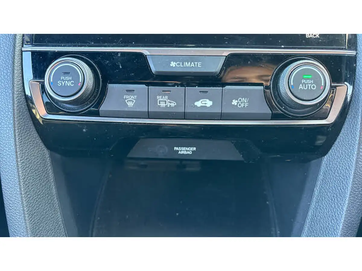 2019-honda-civic-10-vtec-turbo-sr-hatchback-5d-big-25