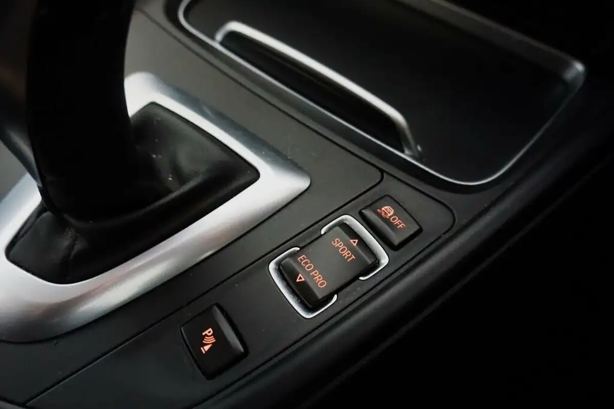 2016-bmw-4-series-20td-420d-sport-190bhp-coupe-2d-auto-big-22
