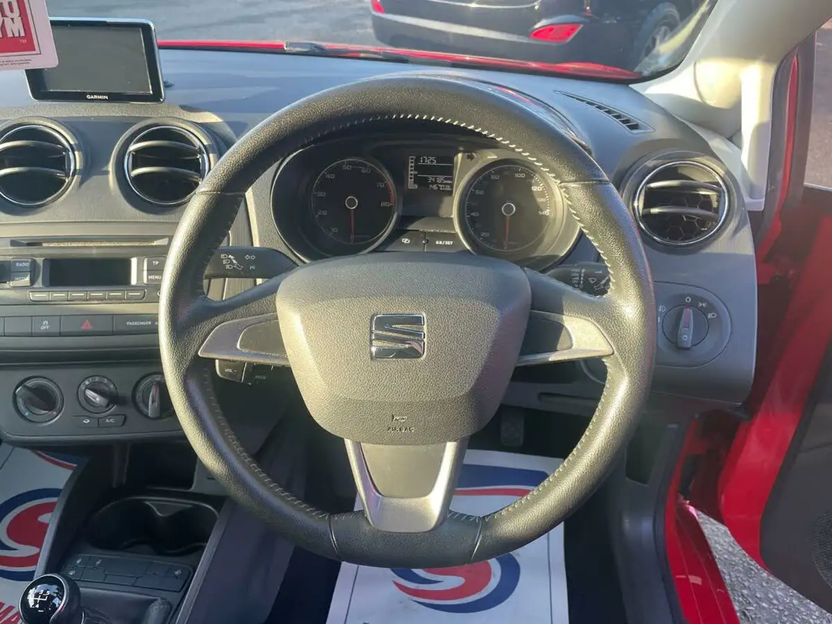2014-seat-ibiza-12-i-tech-sportcoupe-3d-big-11