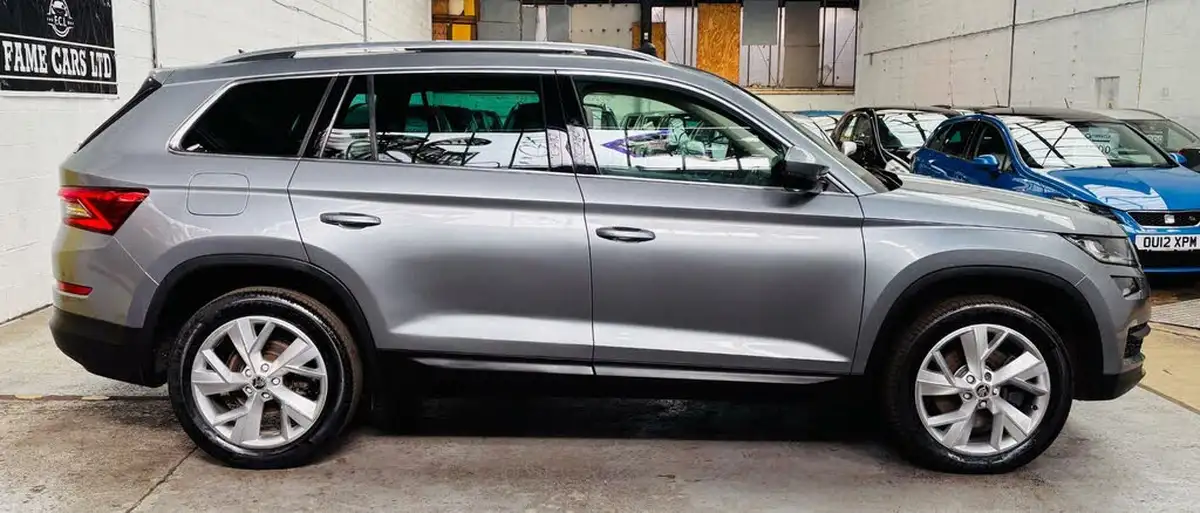 2018-skoda-kodiaq-20tdi-edition-190ps-4x4-7-seats-scr-dsg-big-6
