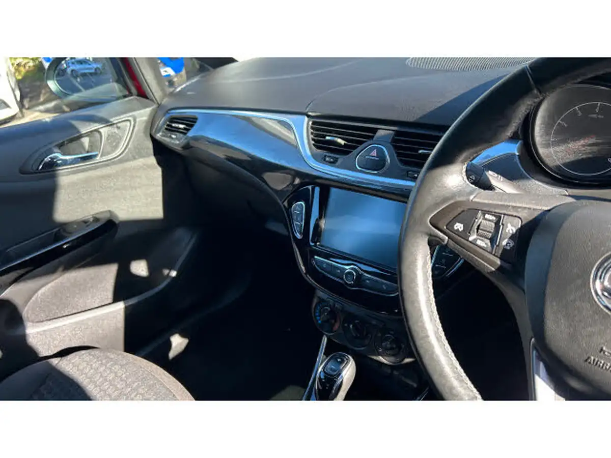 2019-vauxhall-corsa-14i-se-nav-90ps-5d-auto-big-13
