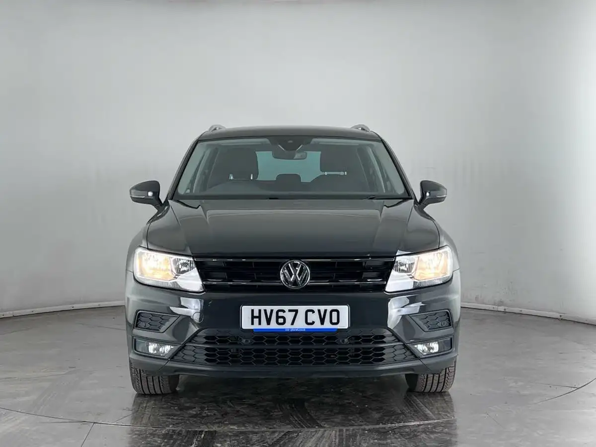 2017-volkswagen-tiguan-20tdi-se-navigation-150ps-4motion-ss-dsg-big-4