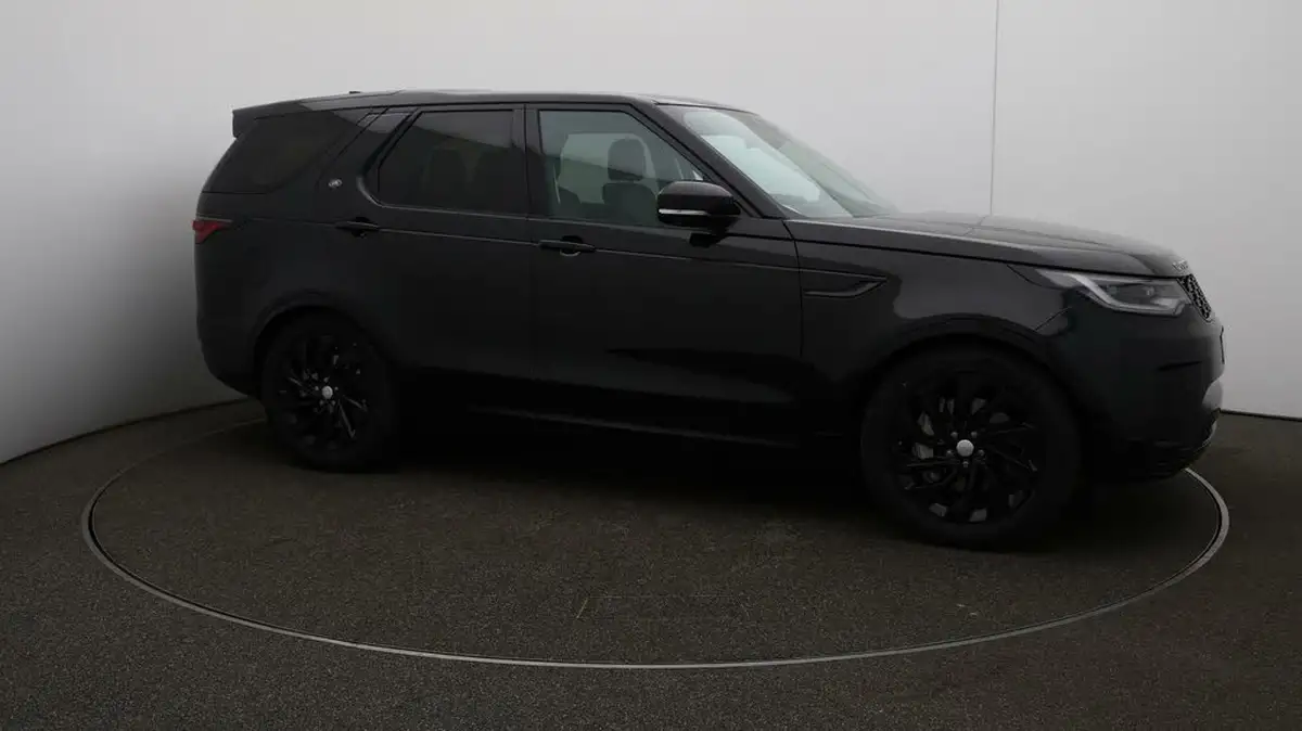 2022-land-rover-discovery-30-d250-s-big-40