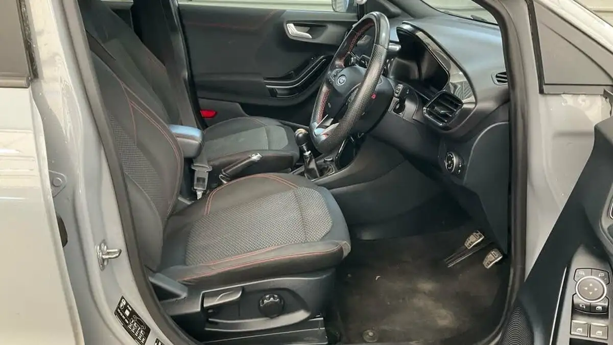 2021-ford-puma-suv-10-st-line-155ps-hybrid-mhev-big-2