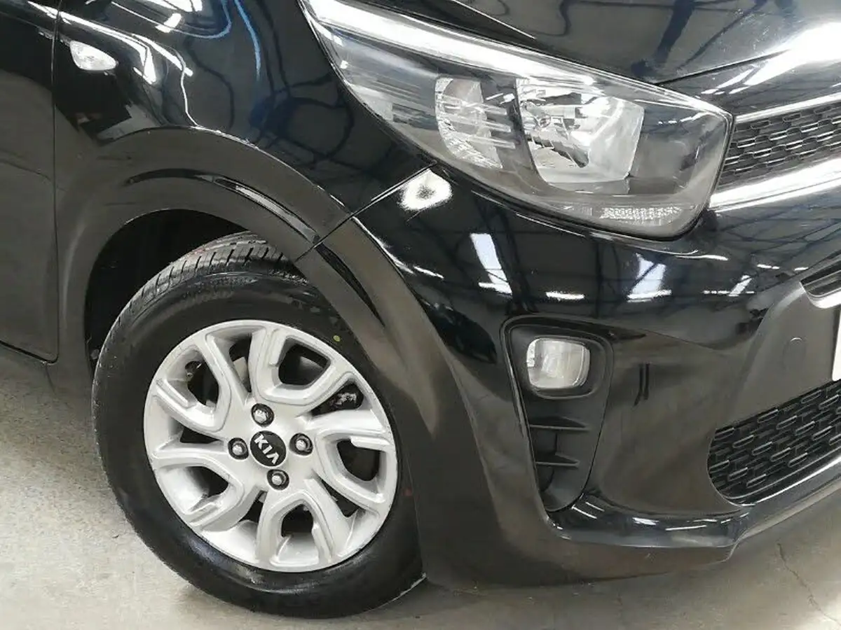 2019-kia-picanto-10-2-big-8