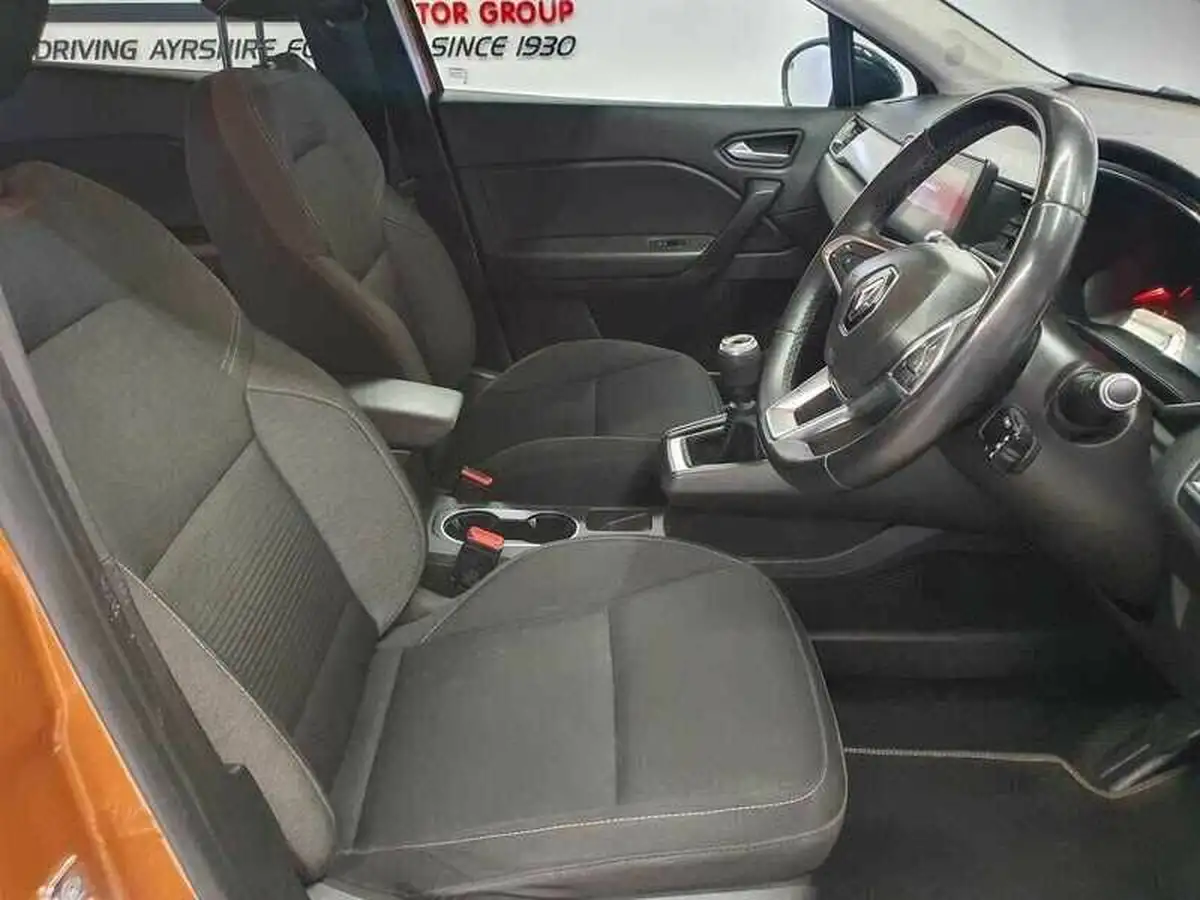 2021-renault-captur-10-tce-iconic-edition-big-11