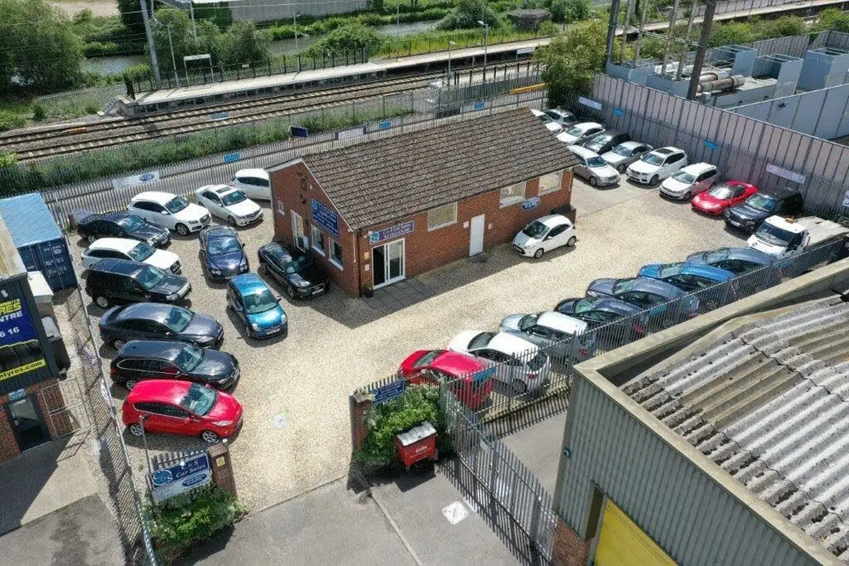 2014-kia-venga-16-3-sat-nav-isg-big-31