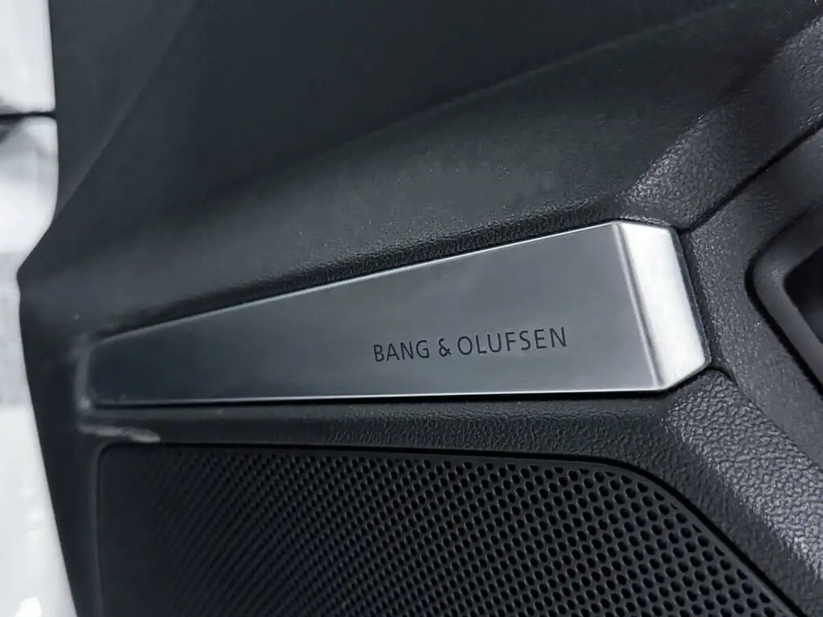 2022-audi-a3-14-40-tfsi-e-s-line-big-18