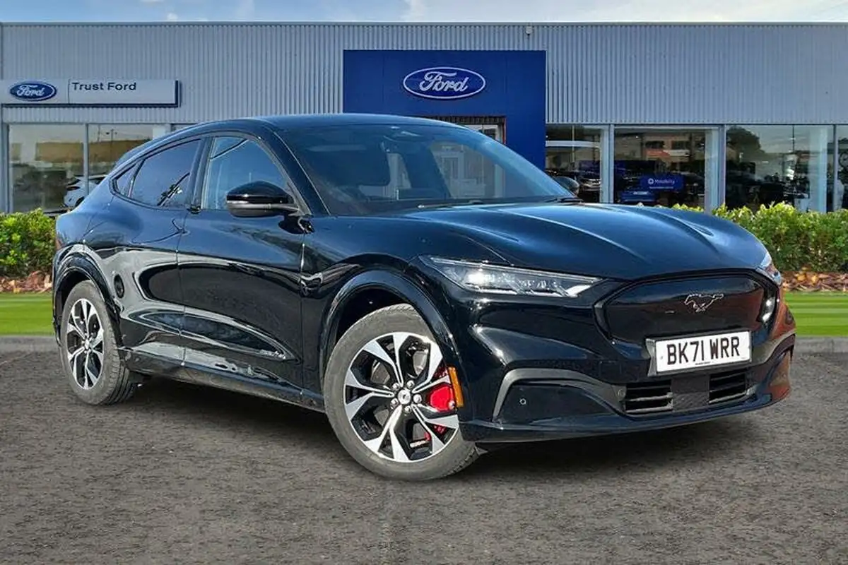 2021-ford-mustang-mach-e-e-standard-range-68kwh-awd-big-0