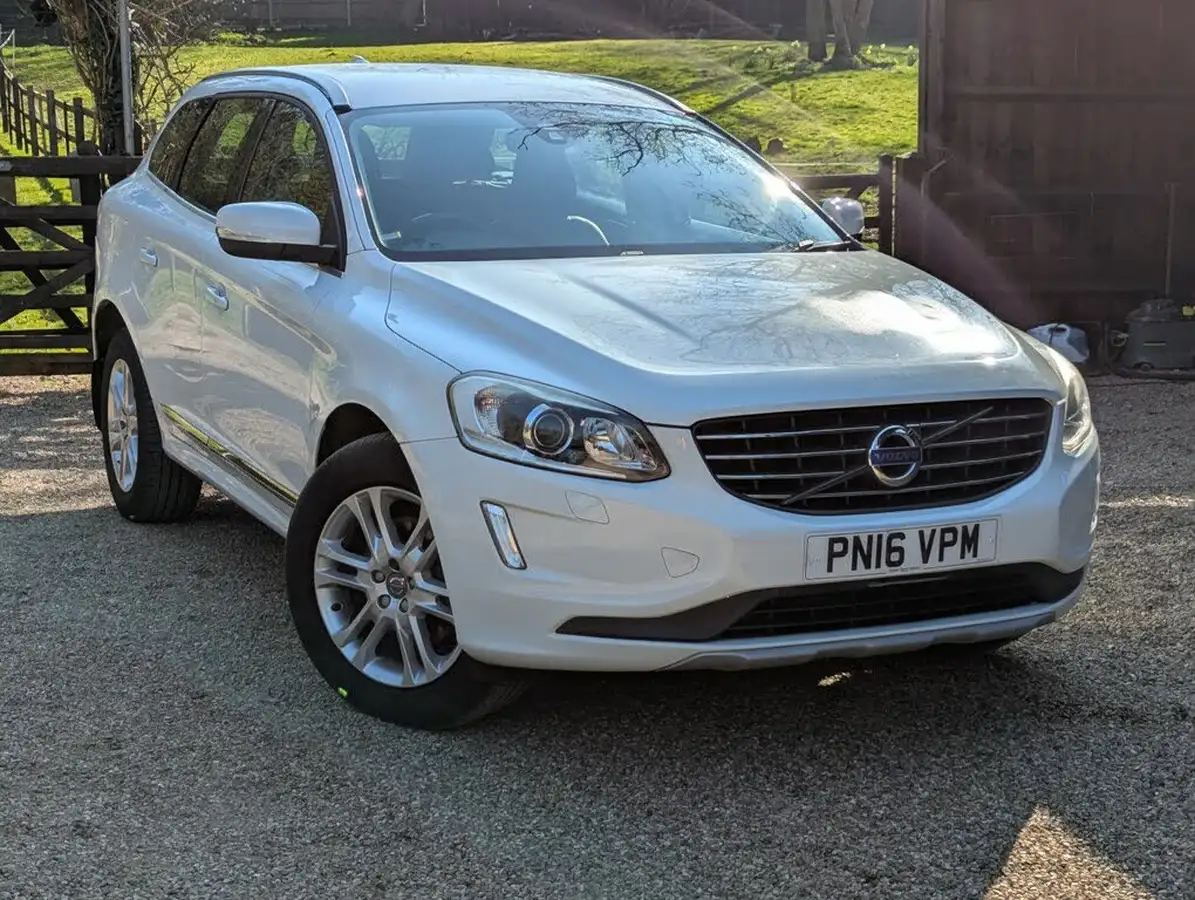 2016-volvo-xc60-24td-d5-se-lux-geartronic-big-46