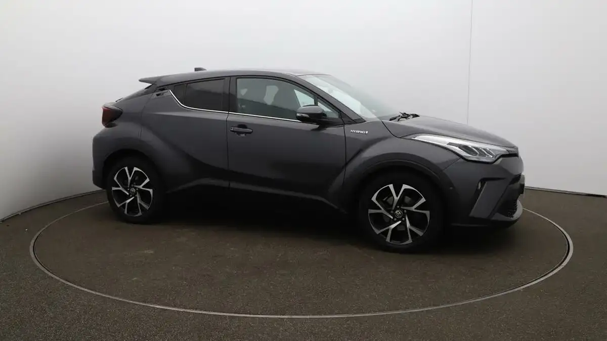 2020-toyota-c-hr-18-vvt-i-design-big-39