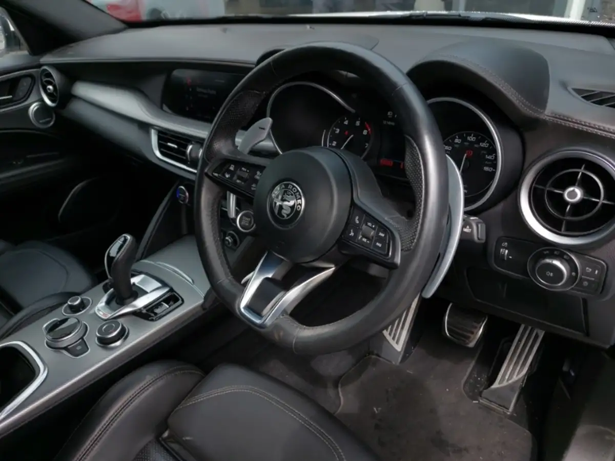 2022-lexus-ux-250h-20-f-sport-premium-plus-pack-big-9