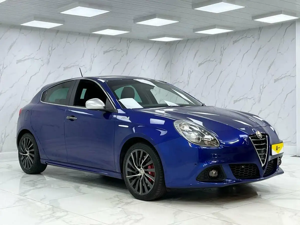 2015-alfa-romeo-giulietta-14-tb-qv-line-big-4