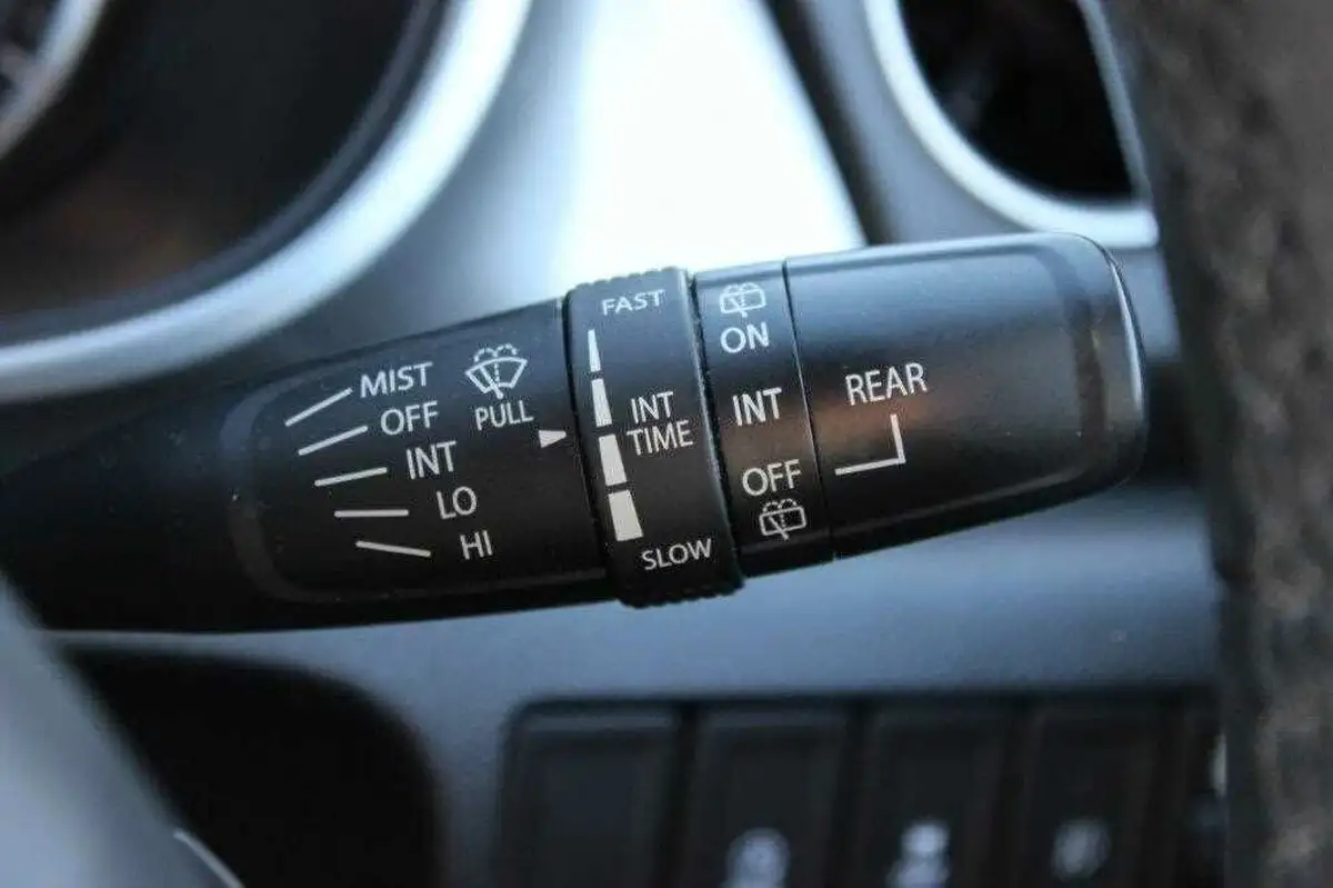 2018-suzuki-vitara-16-sz-t-auto-big-25