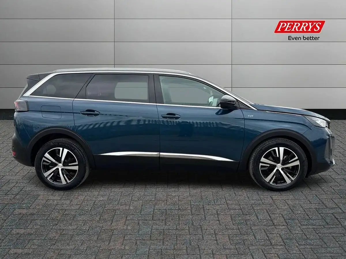 2022-peugeot-5008-suv-15-bluehdi-gt-eat8-big-2