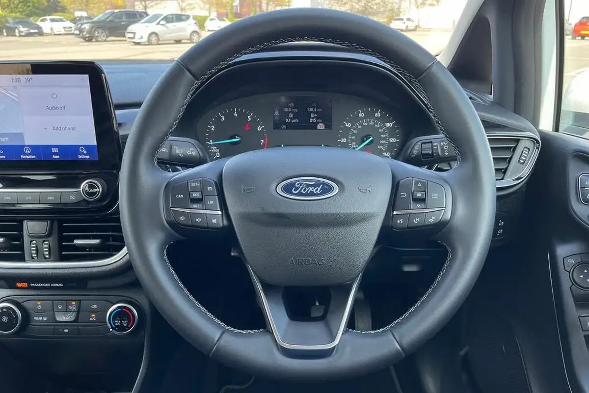 2022-ford-fiesta-10t-titanium-100ps-big-22