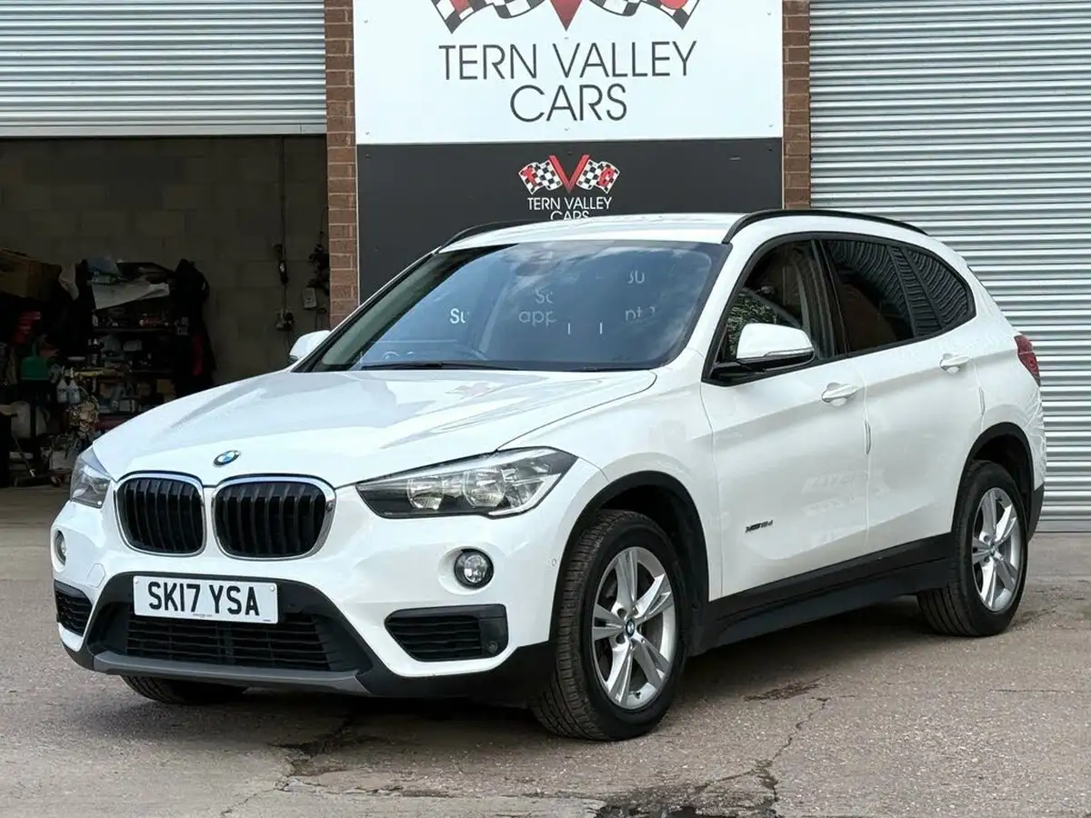 2017-bmw-x1-20td-xdrive18d-se-big-15