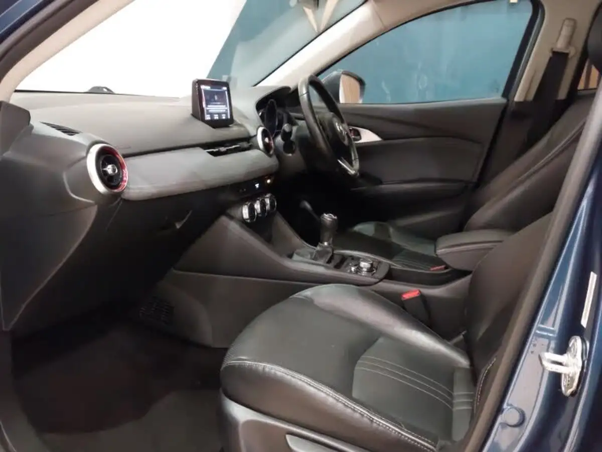 2019-mazda-cx-3-20-sport-black-big-4