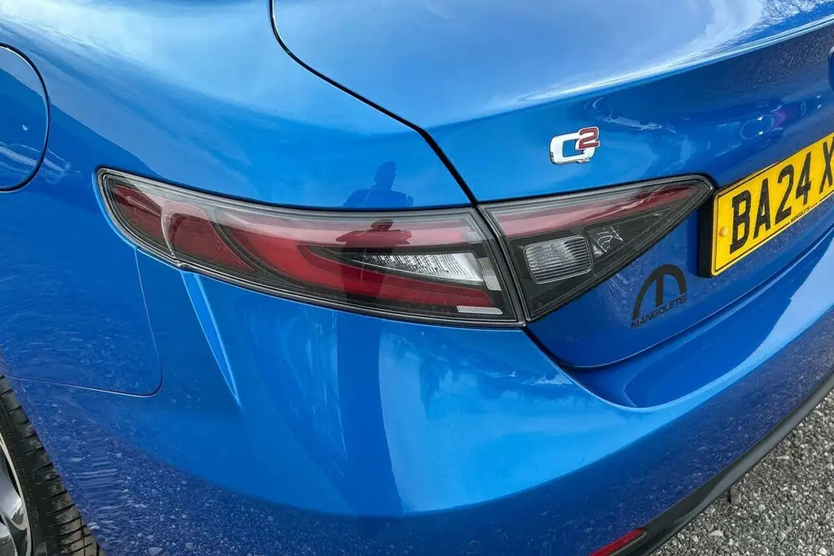 2024-alfa-romeo-giulia-20-veloce-big-26