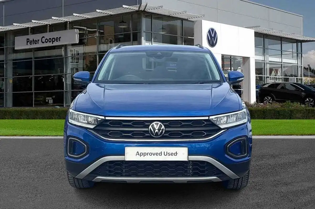 2023-volkswagen-t-roc-15-tsi-life-dsg-big-6