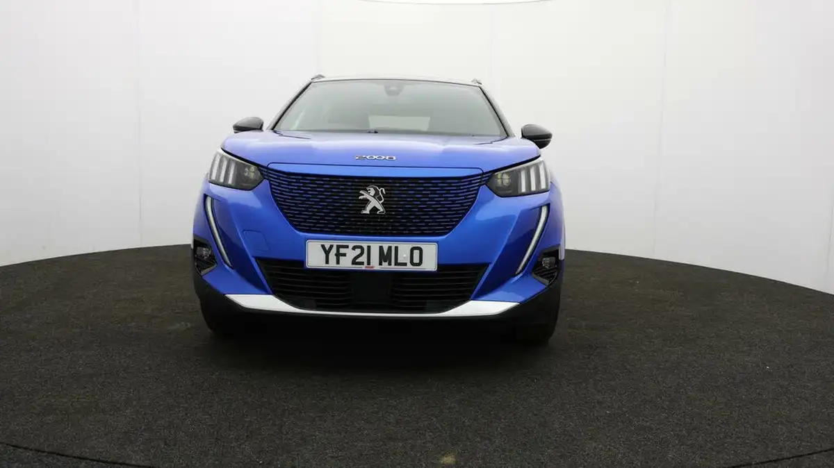 2021-peugeot-2008-suv-e-gt-big-1