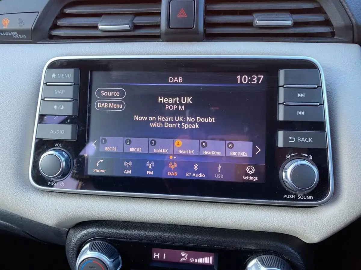 2022-nissan-micra-10-ig-t-acenta-cvt-big-21