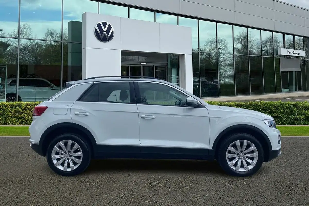 2020-volkswagen-t-roc-10-tsi-se-115ps-big-33
