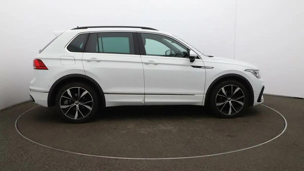 2022-volkswagen-tiguan-15-tsi-r-line-big-42