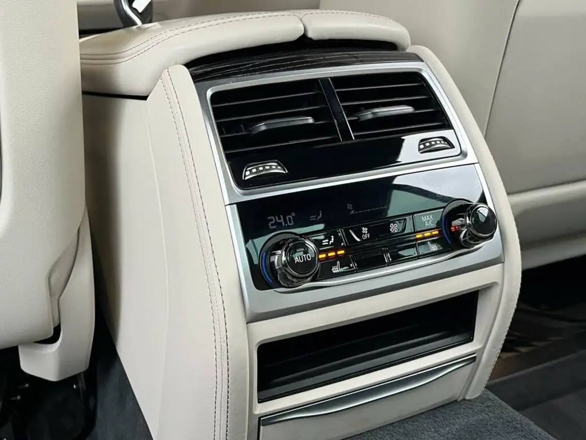 2021-bmw-7-series-30td-730d-m-sport-big-31