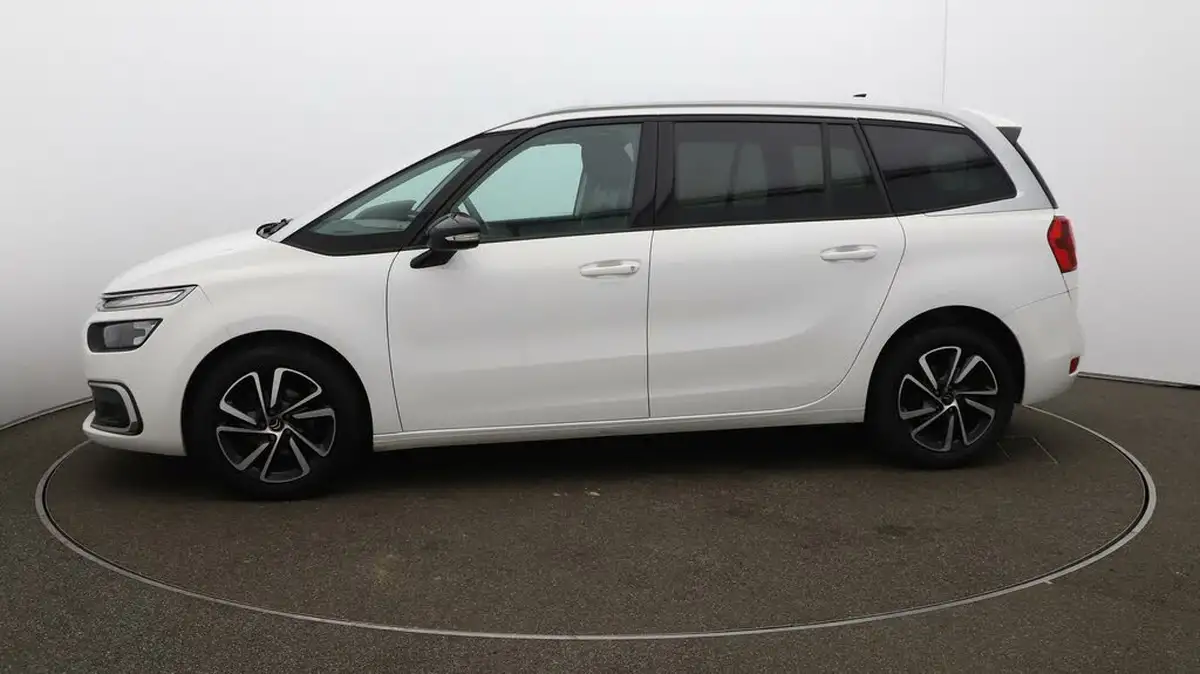 2022-citroen-grand-c4-spacetourer-12-puretech-sense-eat8-big-58