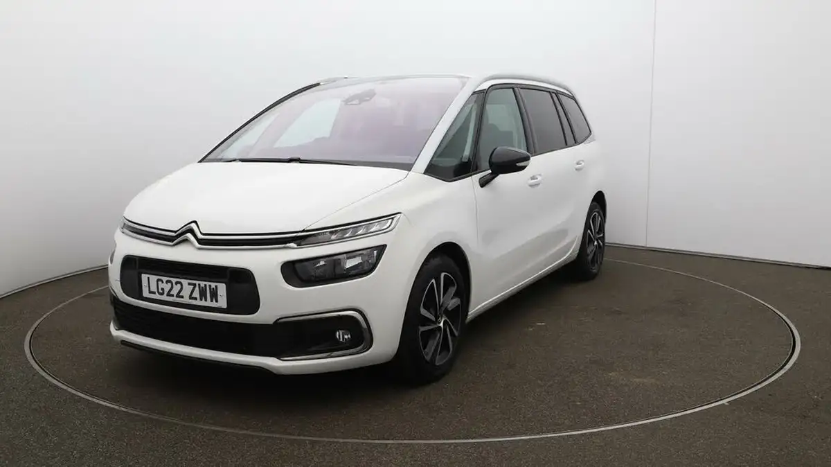 2022-citroen-grand-c4-spacetourer-12-puretech-sense-eat8-big-30
