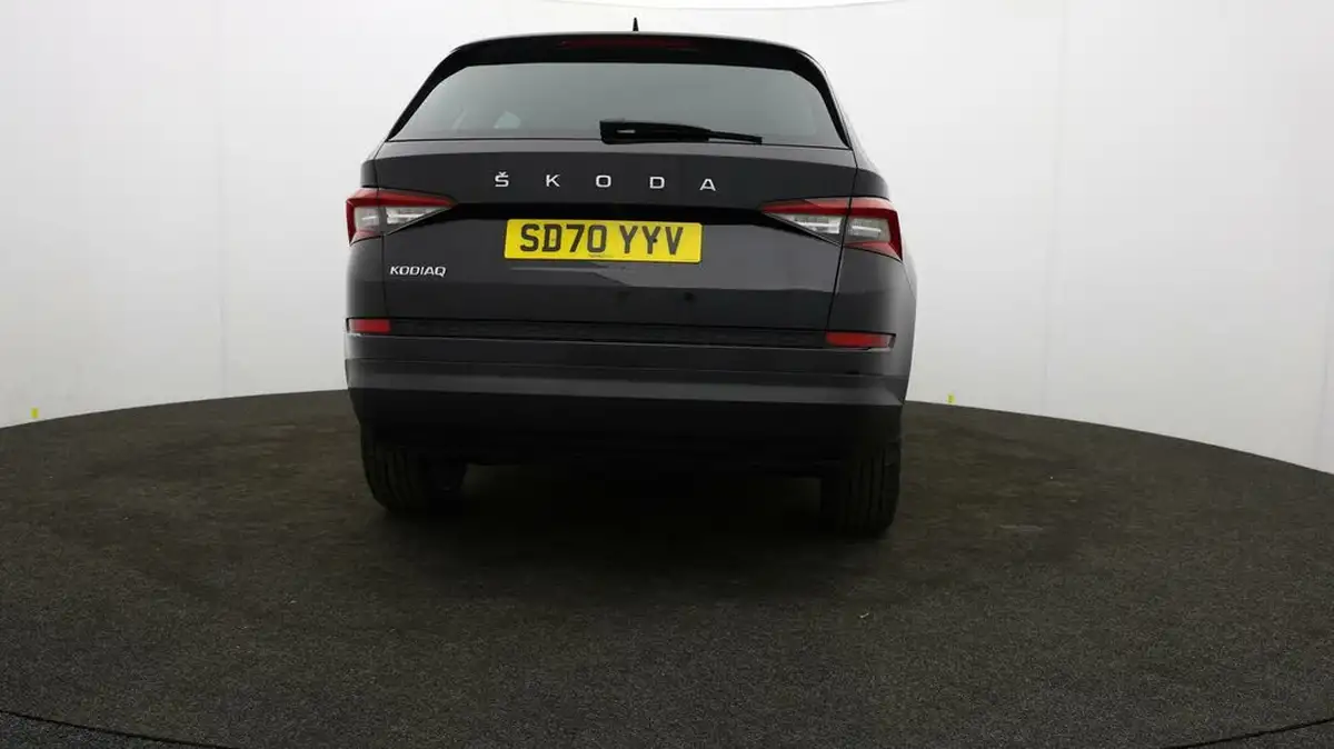 2020-skoda-kodiaq-15-tsi-se-drive-big-57