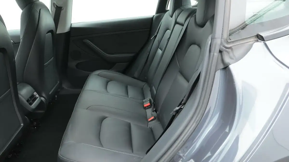 2021-tesla-model-3-e-standard-plus-big-16