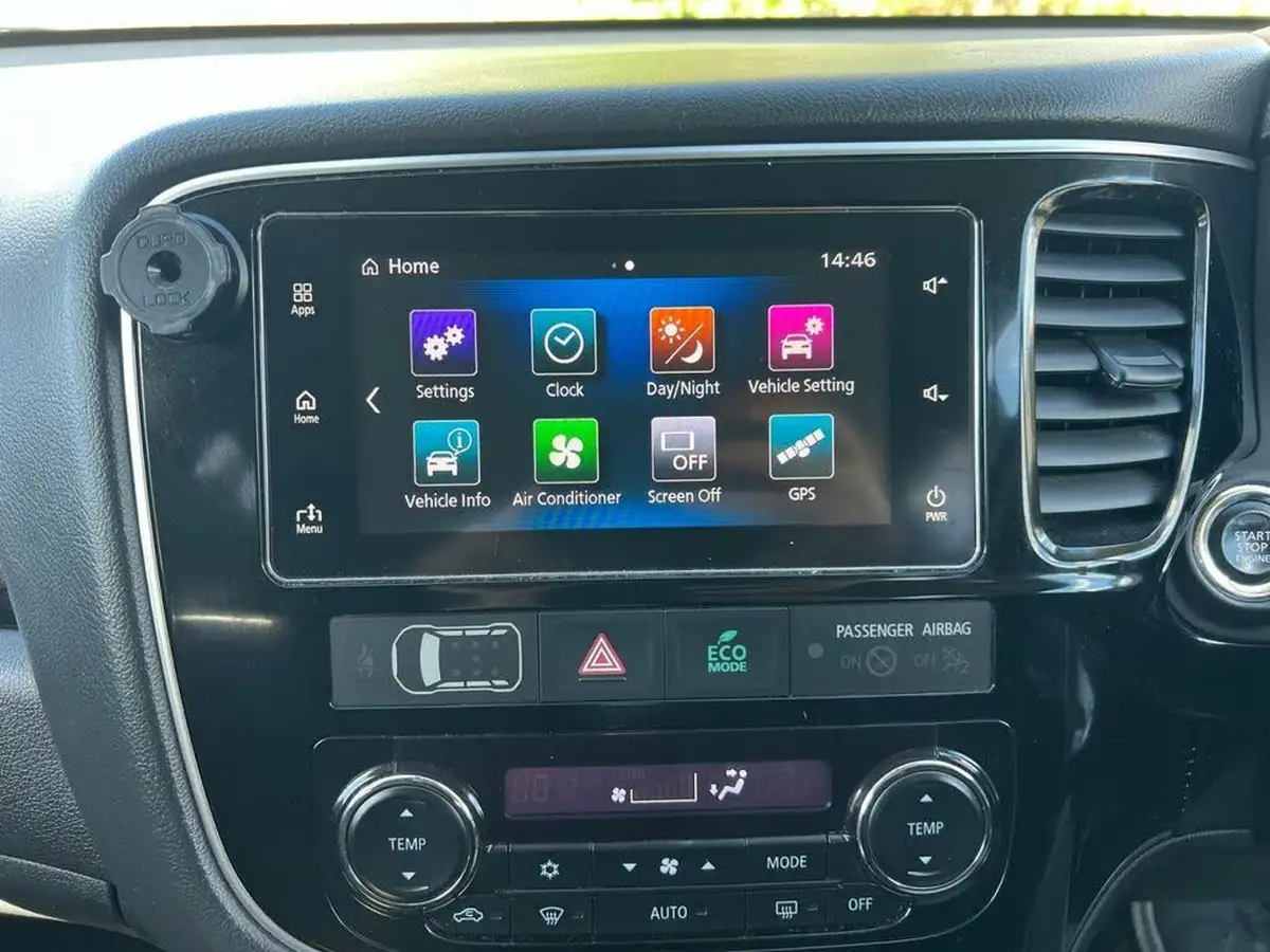 2018-mitsubishi-outlander-22di-d-4-leather-auto-big-25
