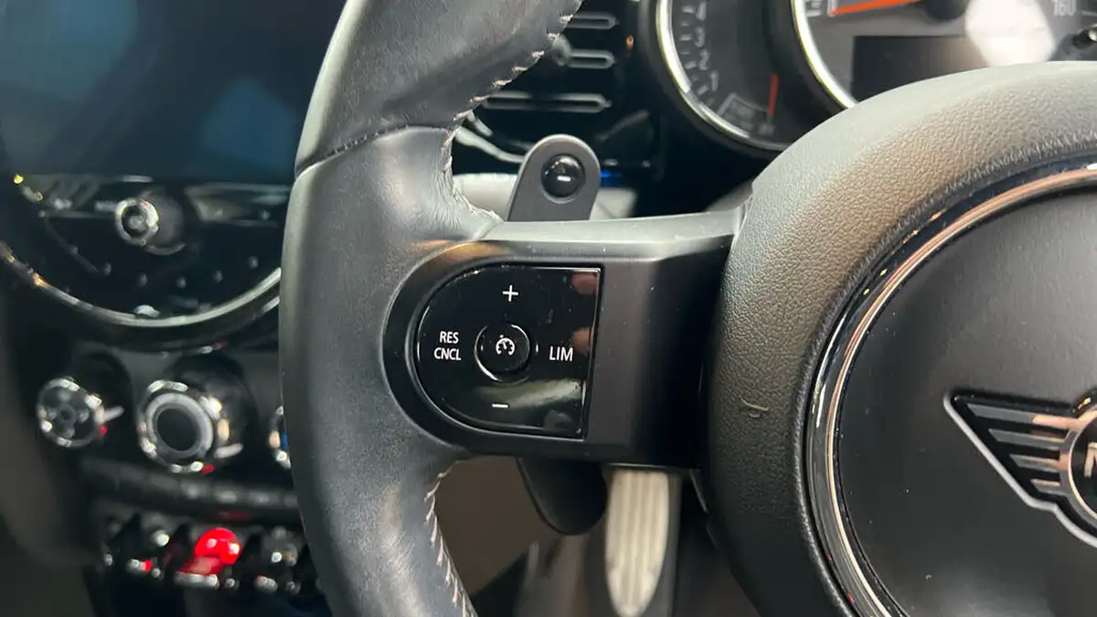 2021-mini-cooper-20-cooper-s-sport-hatchback-5d-auto-big-22