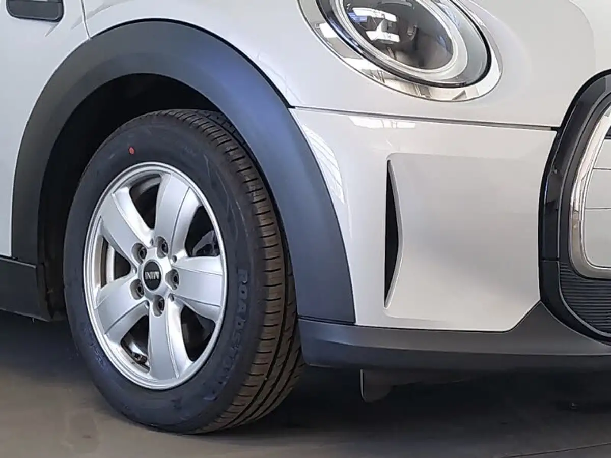2021-mini-cooper-15-cooper-classic-hatchback-5d-big-8