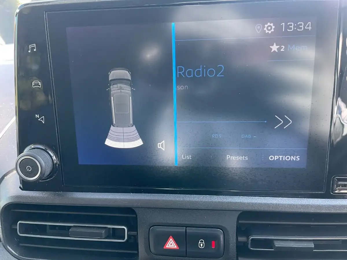 2019-peugeot-rifter-15-bluehdi-allure-130bhp-standardss-eat8-big-15