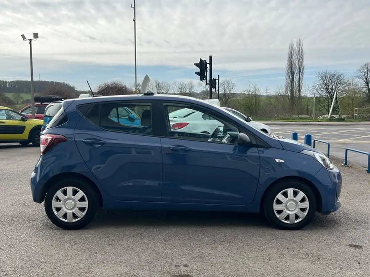 2017-hyundai-i10-12-se-big-5