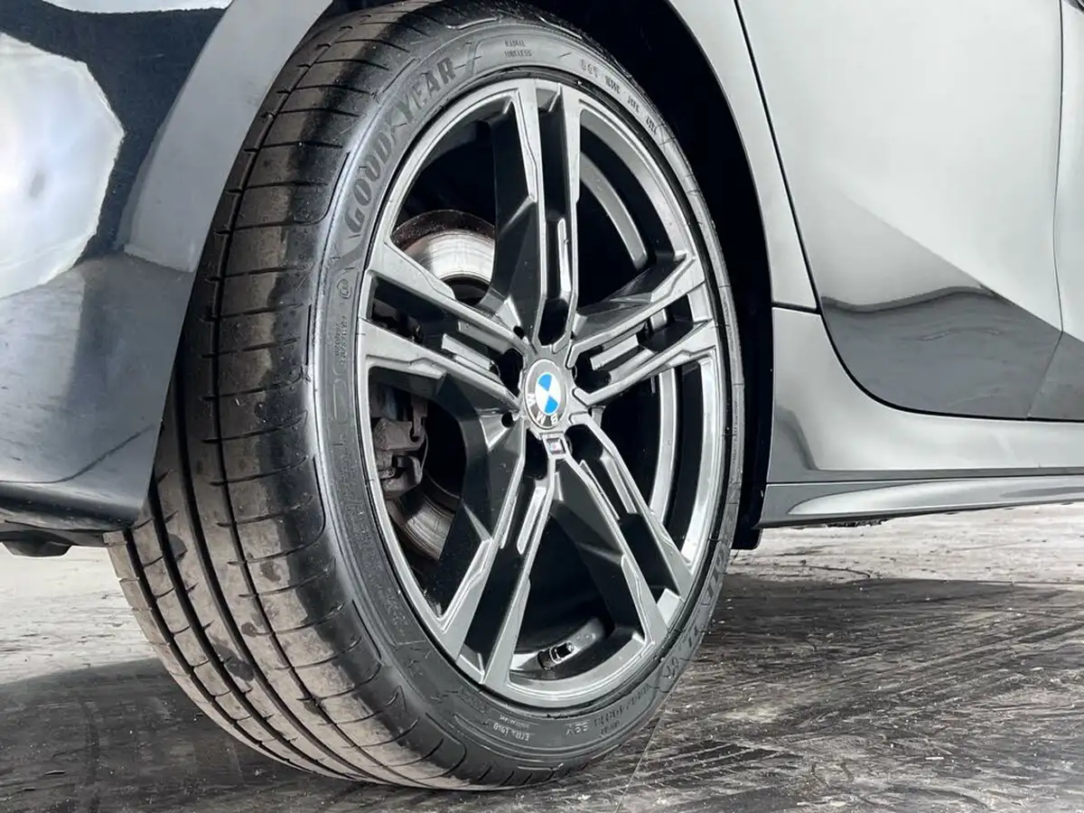2020-bmw-1-series-15td-116d-m-sport-dct-big-8