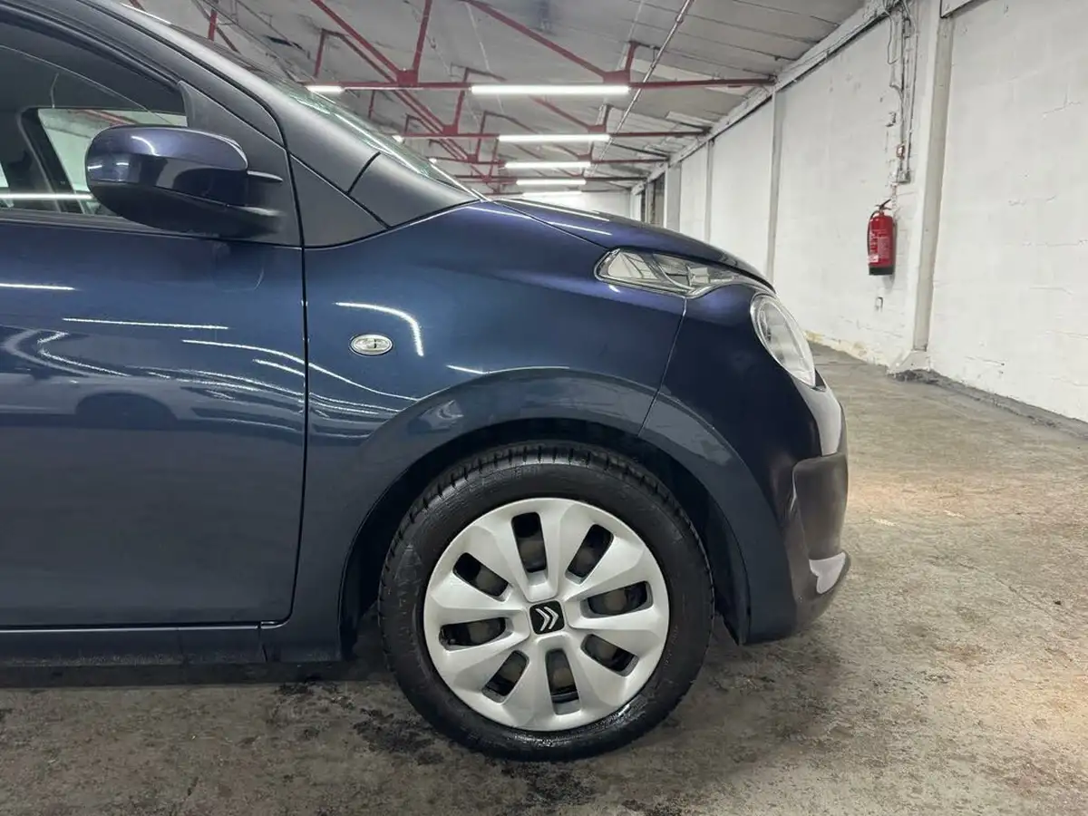 2017-citroen-c1-12-puretech-feel-3d-big-52