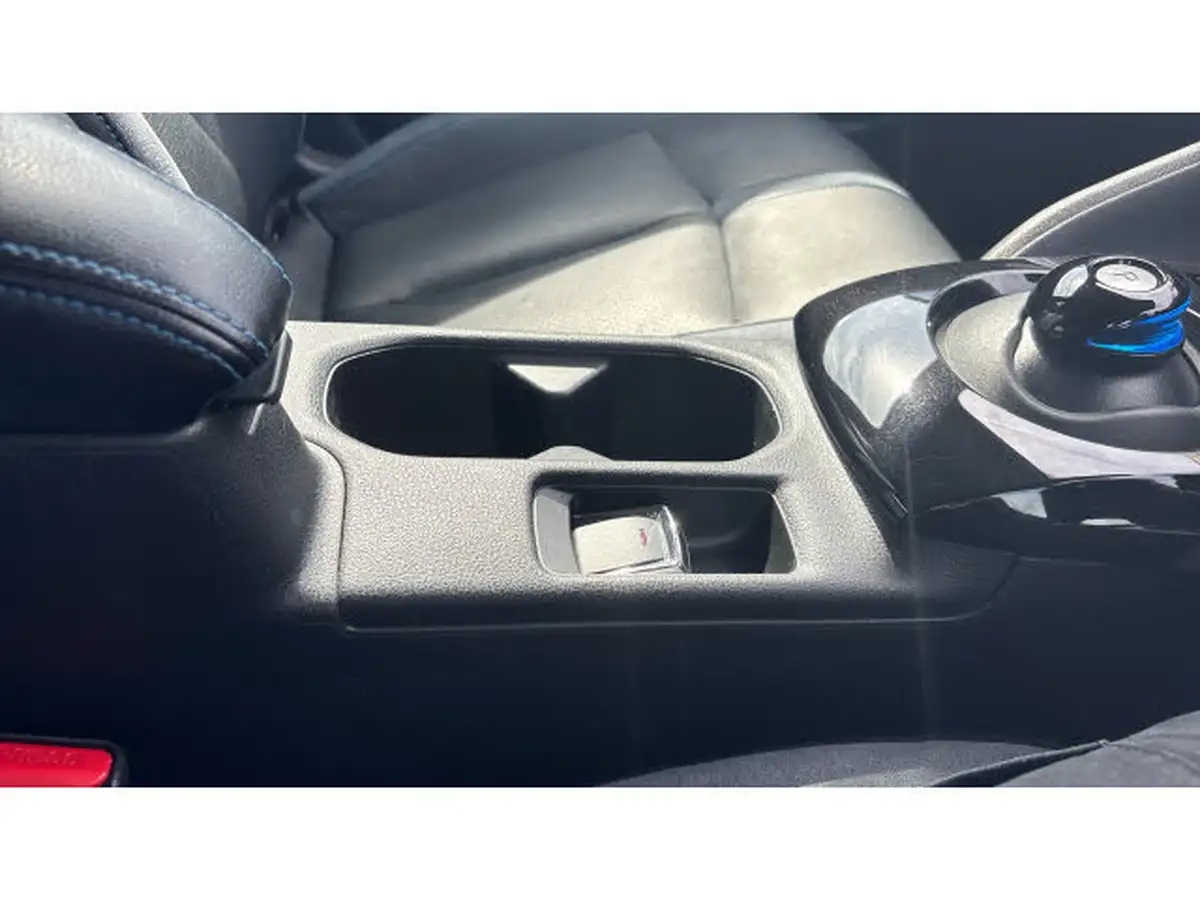 2021-nissan-leaf-e-e-tekna-big-49