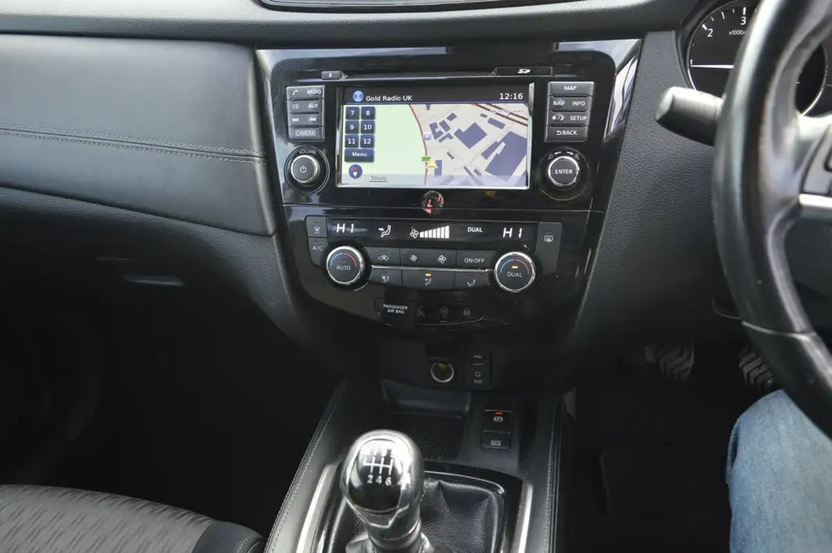 2020-nissan-x-trail-17dci-acenta-premium-5-big-17